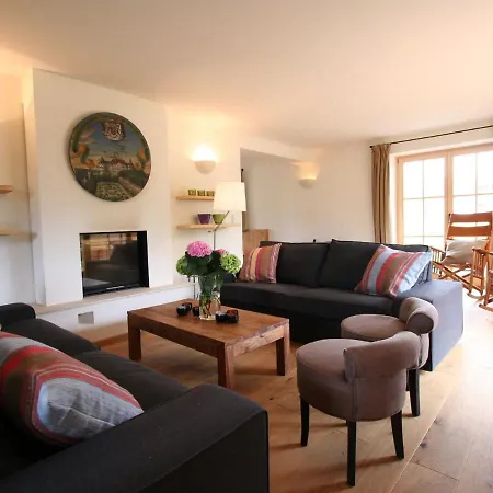 Cozy Chalet Near Ski Area In Kitzbuhel