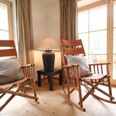 Cozy Chalet Near Ski Area In Kitzbuhel *