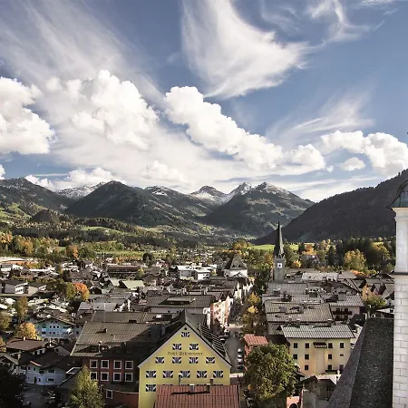 شاليه Cozy Chalet Near Ski Area In Kitzbuhel *